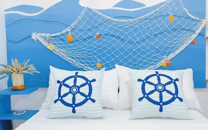 Affordable Room Near Starbucks (No Parking)- Aqua