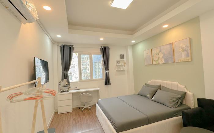 Aesthetic  homes Bui vien 301