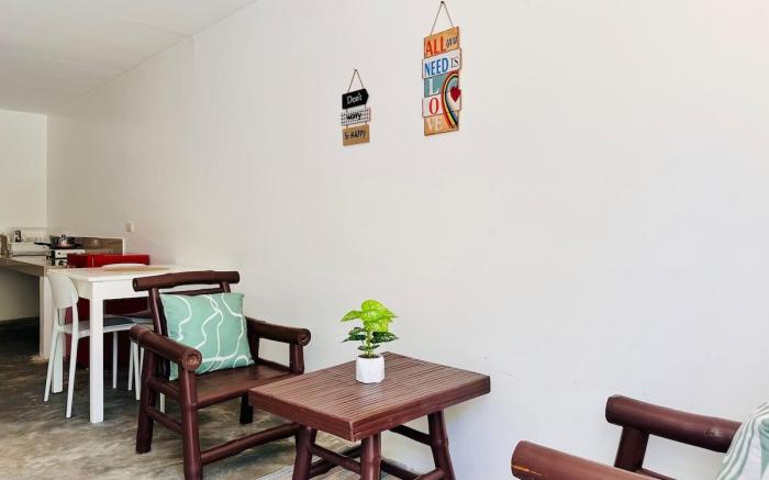 1bedroom, quiet and close to the Hartman BEACH!
