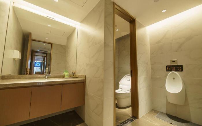 Yanchun Future Hotel