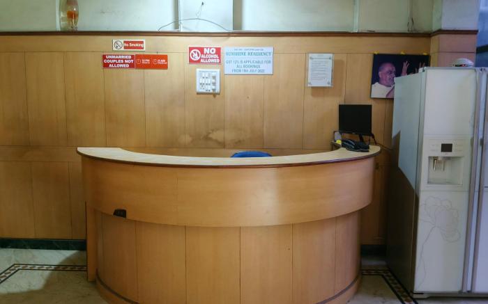 Hotel Sunshine Residency