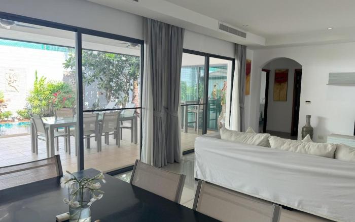 Avenue Villa - private pool near Bangtao beach