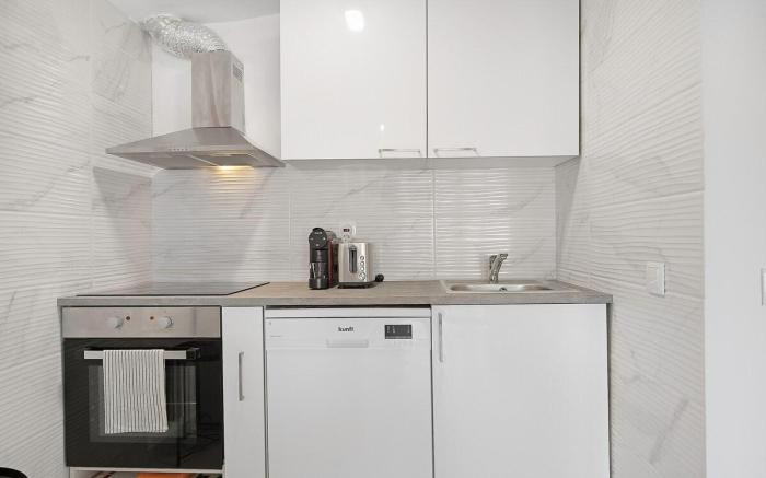 Pool Side Villa Sereno