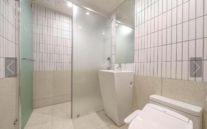 Brown Dot Hotel Yeonsan