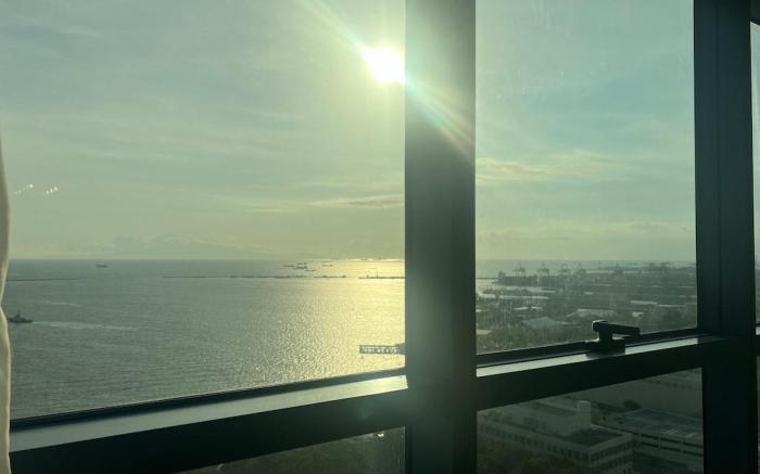 BR3 Breathtaking Manila Bay and Sunset View 90Sqm