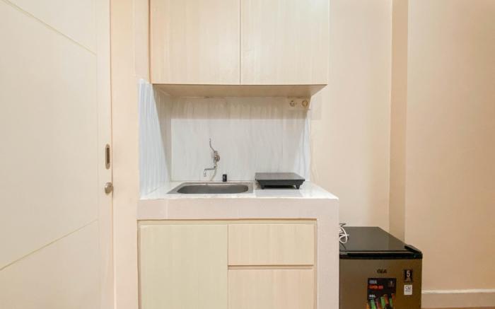 Warm Cozy 1BR at Sentul Tower Apt By Travelio