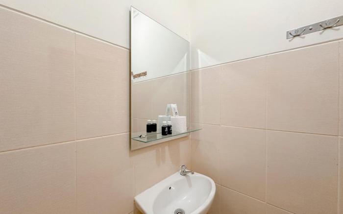 Comfortable Stay Studio Bale Hinggil By Travelio