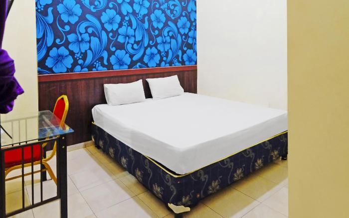 Hotel O Crossroads Hotel