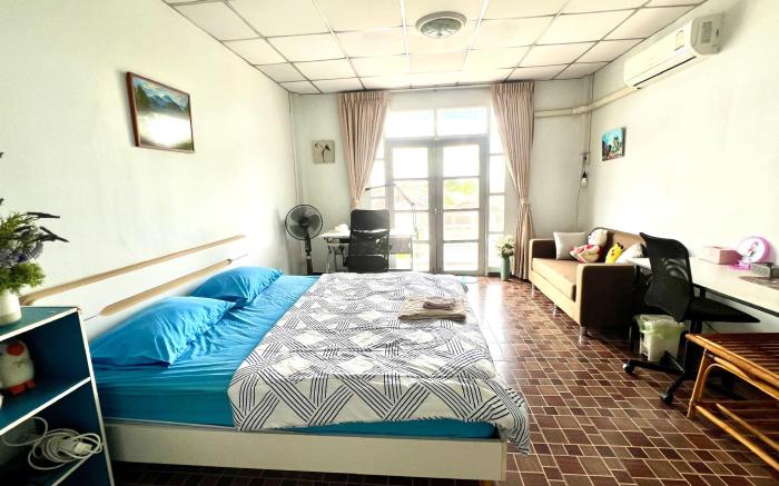 Private 3rd Floor Room
