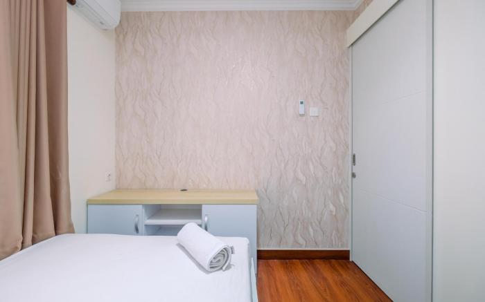 Comfortable Modern 2BR Sentul Tower By Travelio