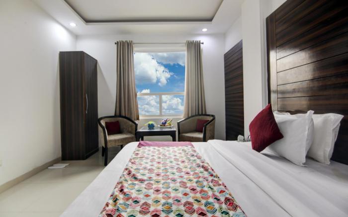 Hotel Devrana Delhi Airport