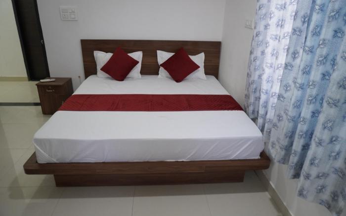 Hotel Shree Radhe Laxmi