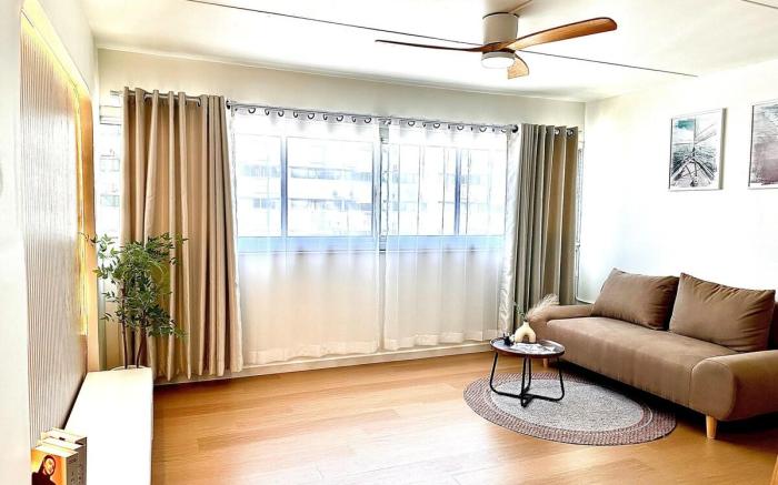 CinCin Popular Condo
