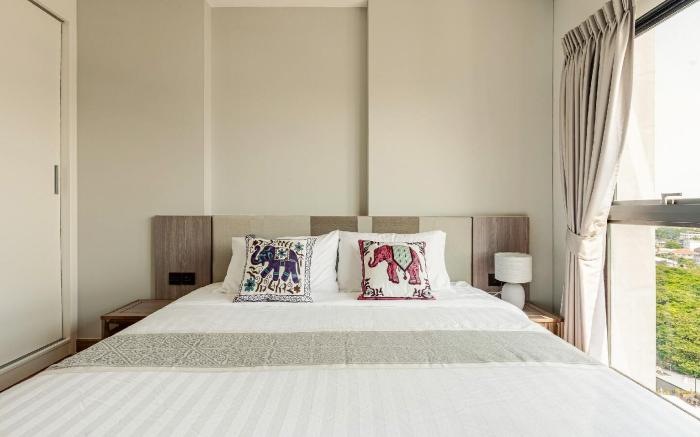 Astra Sky River Super Deluxe 1419 - 1BR, City view