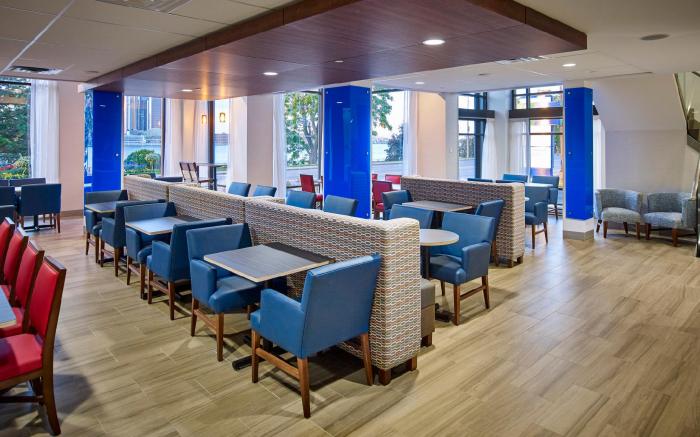 Holiday Inn Express Windsor Waterfront By IHG