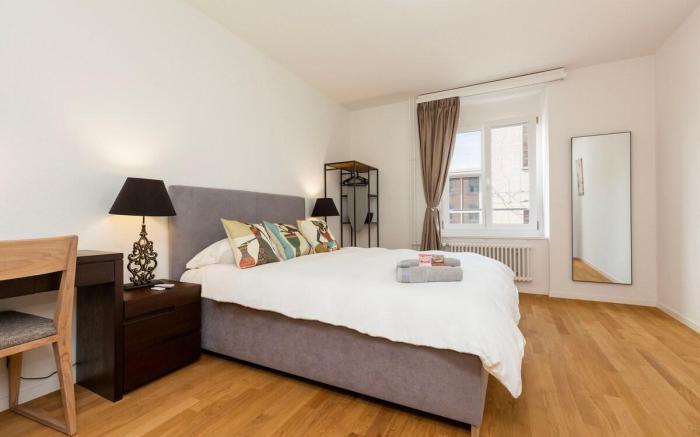 Apt 2A - RARE FIND: City Centre 2-BR Apt