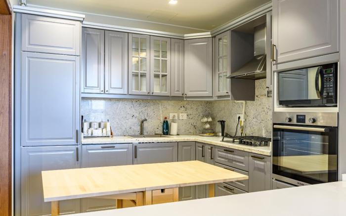 VESTA - Luxury APT- 1BR- AEON Tower