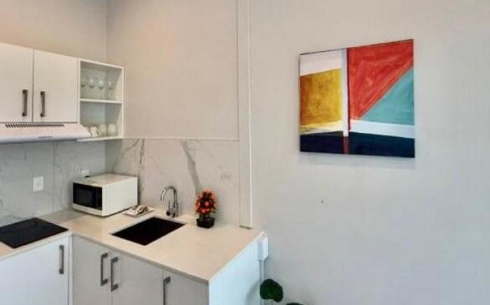 Free parking 2B1B family home  in AKL CBD 5C