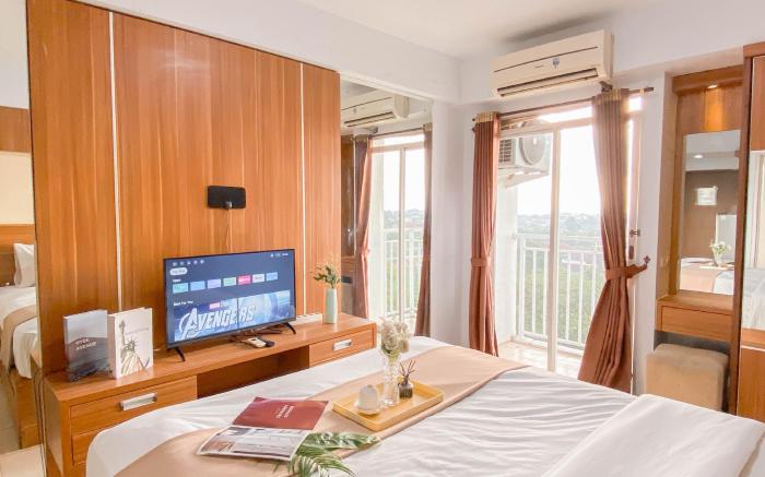 Nice Cozy Studio at Bogor Valley Apt By Travelio