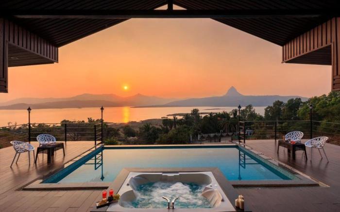 4 BHK Paradise w Pawna Lake View by Jalanta Stays