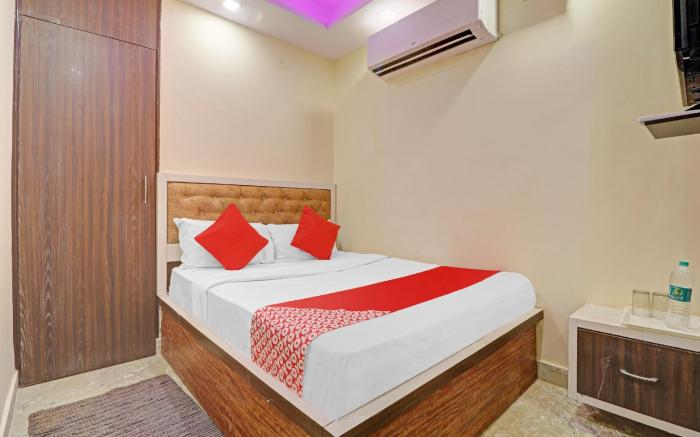 Hotel O Green Palace