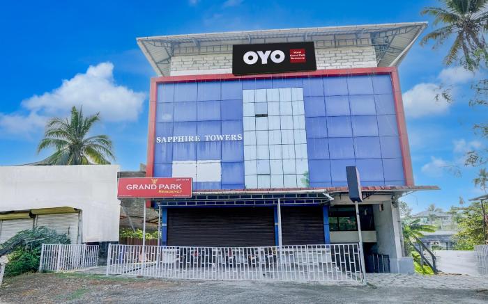 Hotel O Grand Park Residency