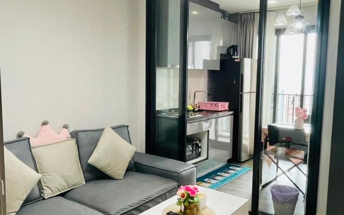 The base condo 991 by Numam