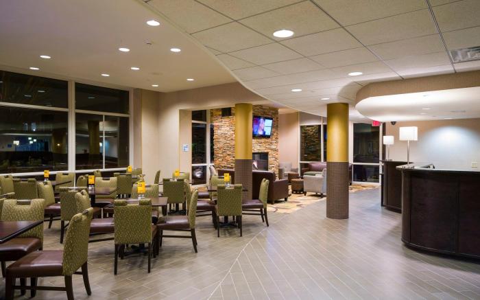 Holiday Inn Express Philadelphia Penn's Landing By IHG