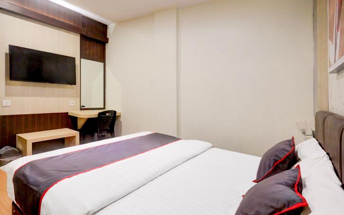 Townhouse Oak Batam near Grand Batam Mall formerly Lucky Star Hotel