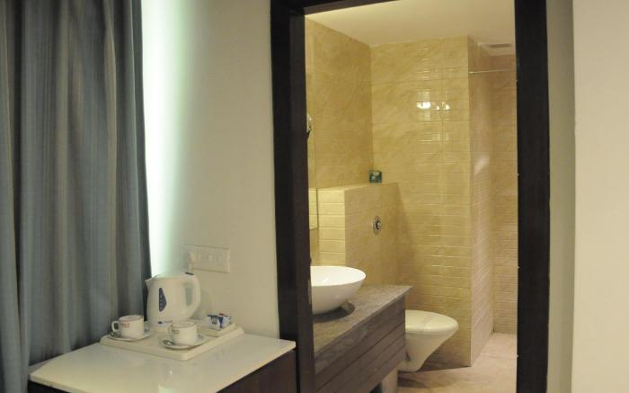 Sobti Continental Bareilly Hotel