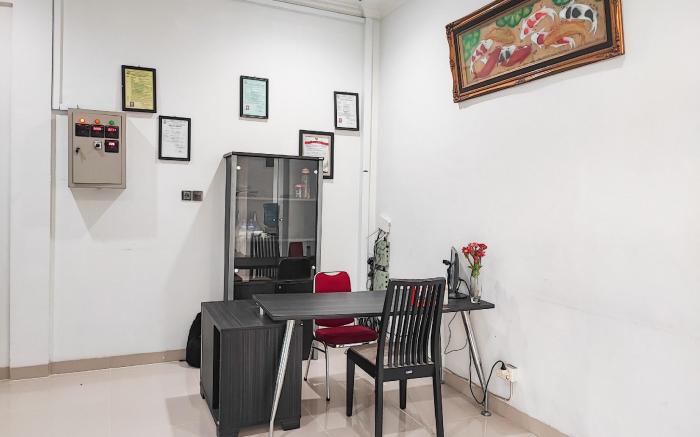 Urbanview Hotel Syariah near RSIA Annisa Jelutung Jambi