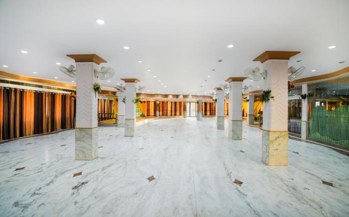 OYO 29827 Hotel Kanak Sagar