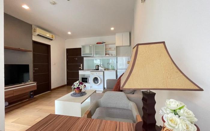 The Astra condo Deluxe Room