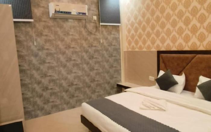 Hotel Prakash Residency 