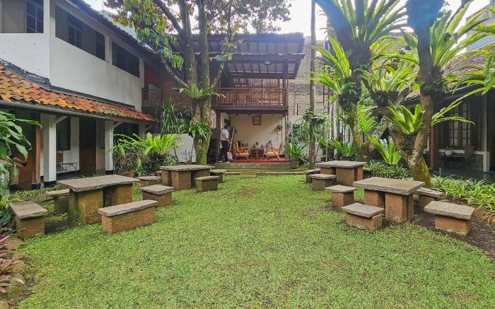 Urbanview Rumah Ebo Dago Bandung