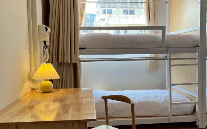 Ease@Sathorn Hostel and Co-working Space