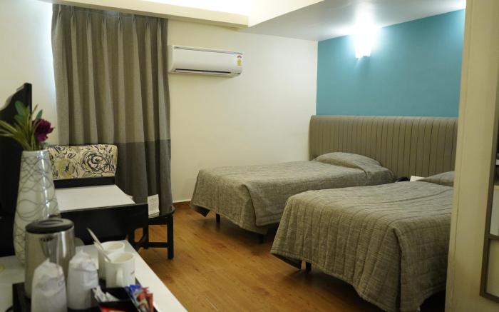 Diplomat Hotel