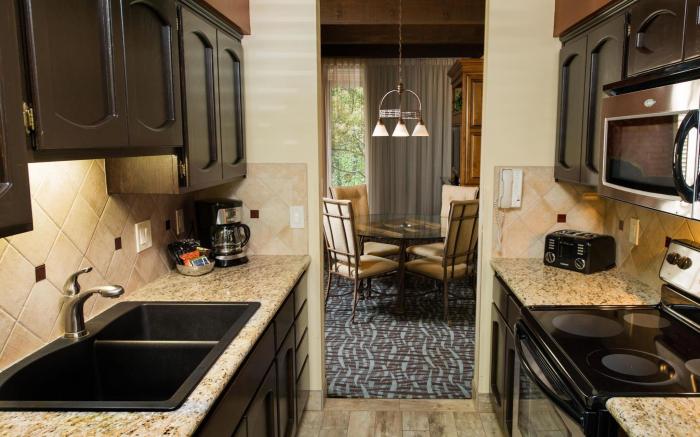 Best Western Plus Arroyo Roble Hotel and Creekside Villas