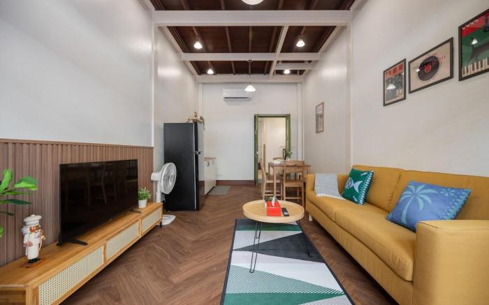Moondance House: Historic Chinatown Local Food 3BR
