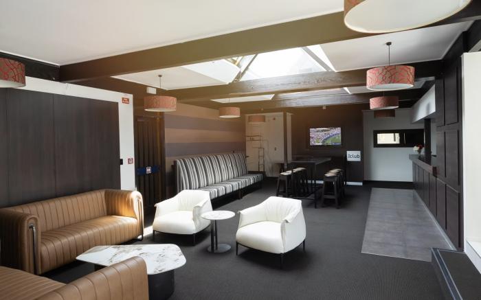 Grand Riccarton Hotel