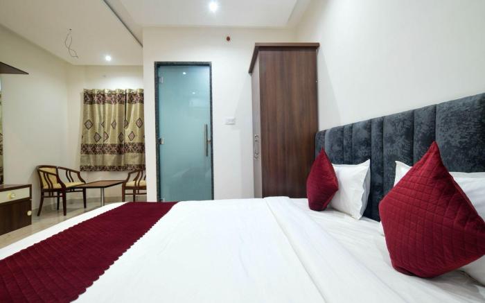 ownhouse Rajendra Nagar Main Road Formerly Hotel Sachin Agarwal.