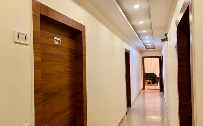 Yash House by JMD Group