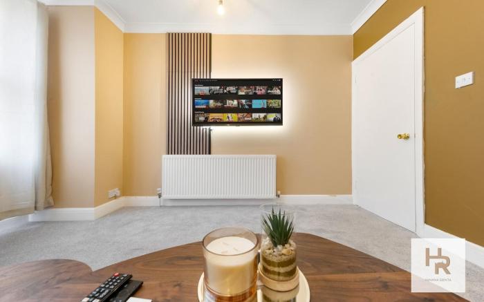 Prime Location | Stylish Retreat | WIFI & Netflix