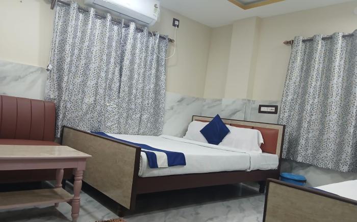 OMSHANTI GUEST HOUSE 