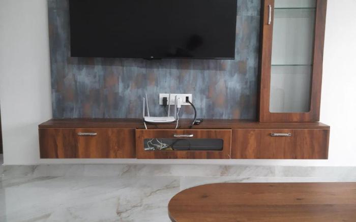 Spacious Modern 3BHK in E - City | Balcony Views