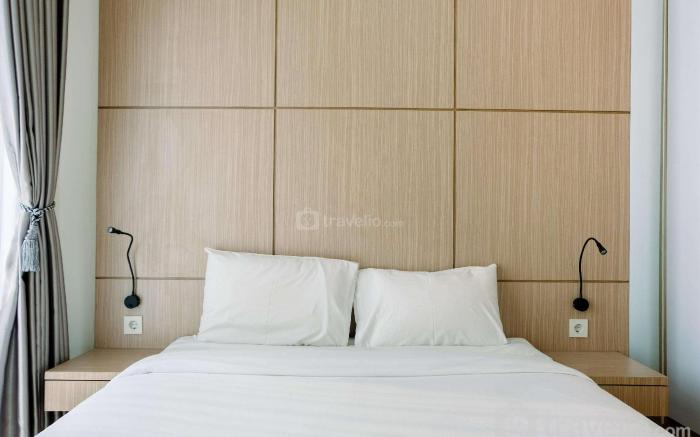 Comfortable 1BR Tree Park Apartment By Tarvelio