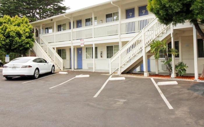 Fisherman's Cove Inn