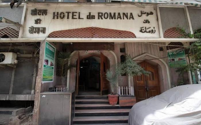 Hotel De Romana