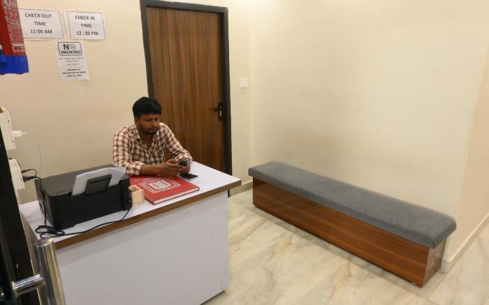 Shree Hari Niwas Paying Guest House 