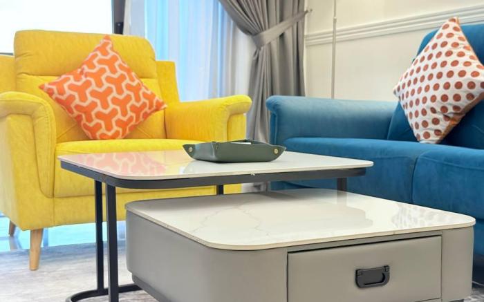 Suncrest Seaview 2BR unit atR&FSeine RegionbyAnju